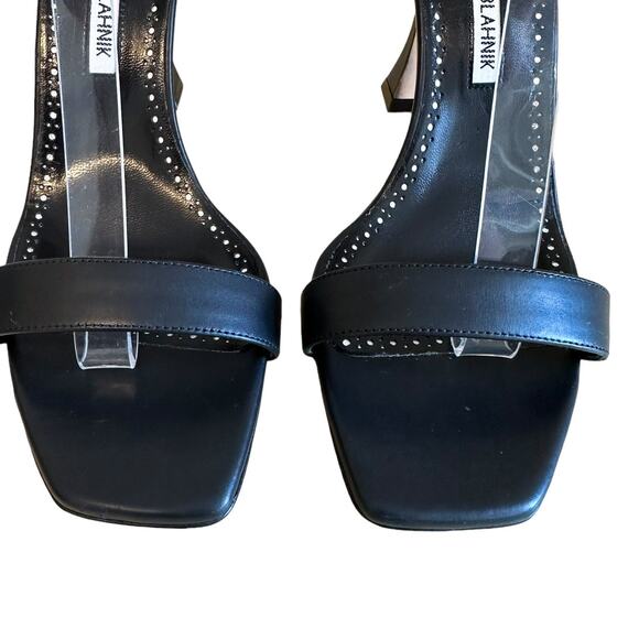 Manolo Blahnik Charona Black Leather Pearl Ankle Strap High Heel Sandals 40.5 - Picture 7 of 12